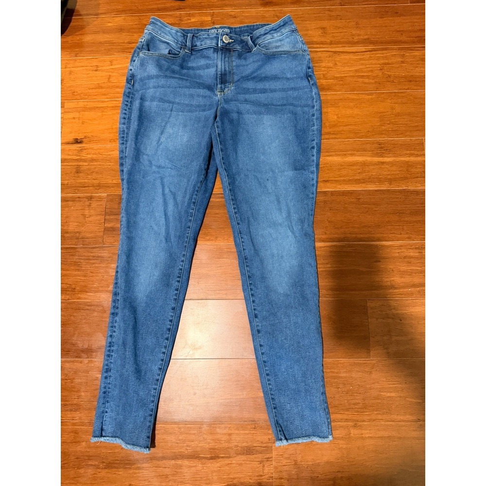 Maurices‎ Blue Jeans Large Reg Women's Elastic Waist
